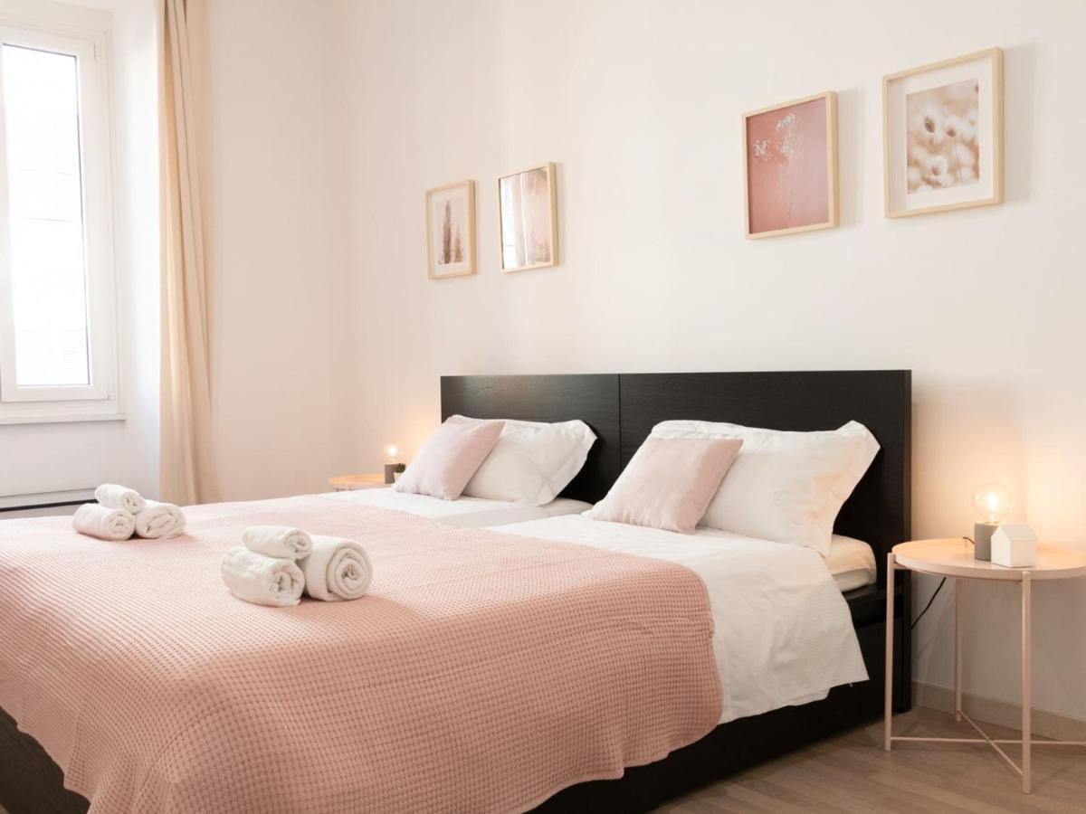 The Best Rent - Spacious Apartment Near Roma Termini Station Bagian luar foto
