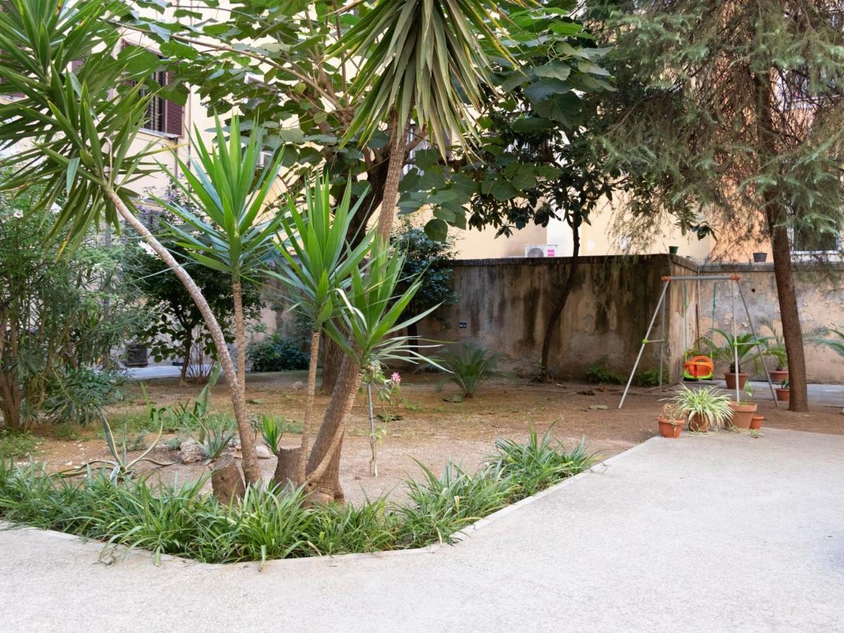 The Best Rent - Spacious Apartment Near Roma Termini Station Bagian luar foto